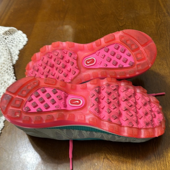 Nike Air Max - Picture 3 of 7